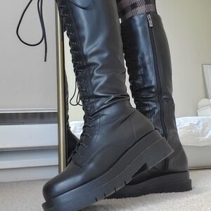 Black Knee High Boots, size 6.5